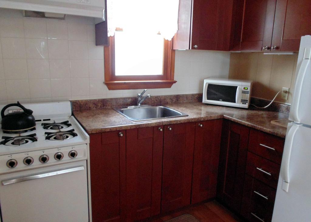 Sunbeam Bungalows Hotel Callander Phòng bức ảnh